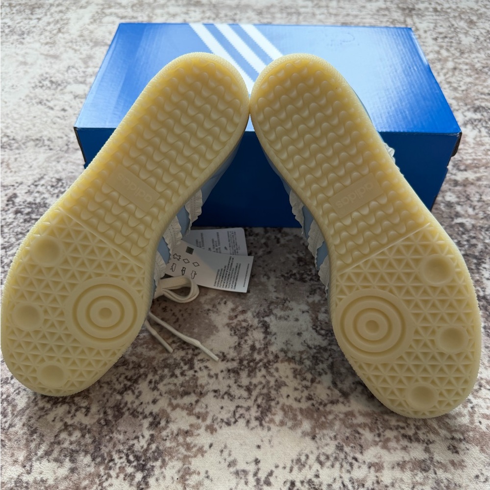 Adidas Women’s Samba OG Sky Blue with White Ruffle JR8829 size 8 - Picture 4 of 6